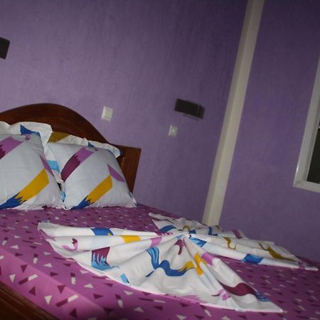 Hotel-Le-Parisien Brazzaville Esterno foto