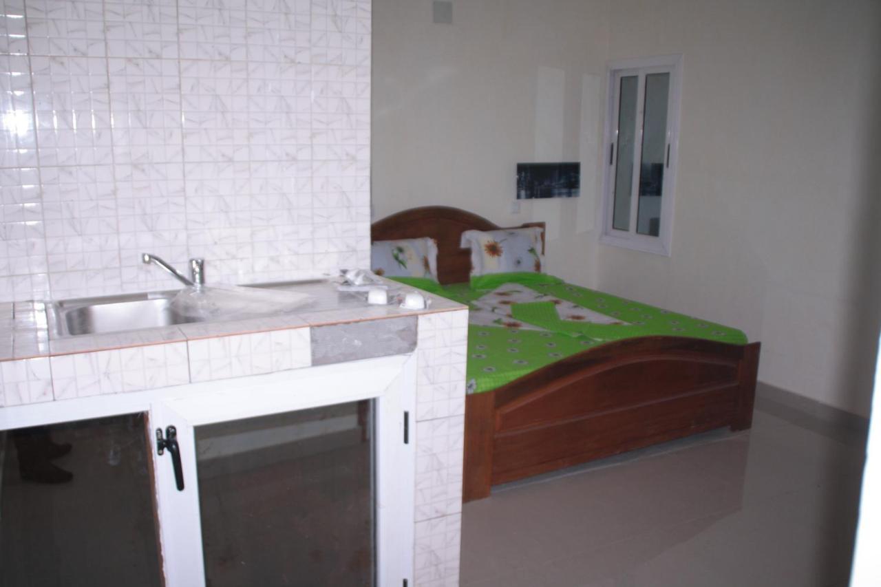 Hotel-Le-Parisien Brazzaville Esterno foto