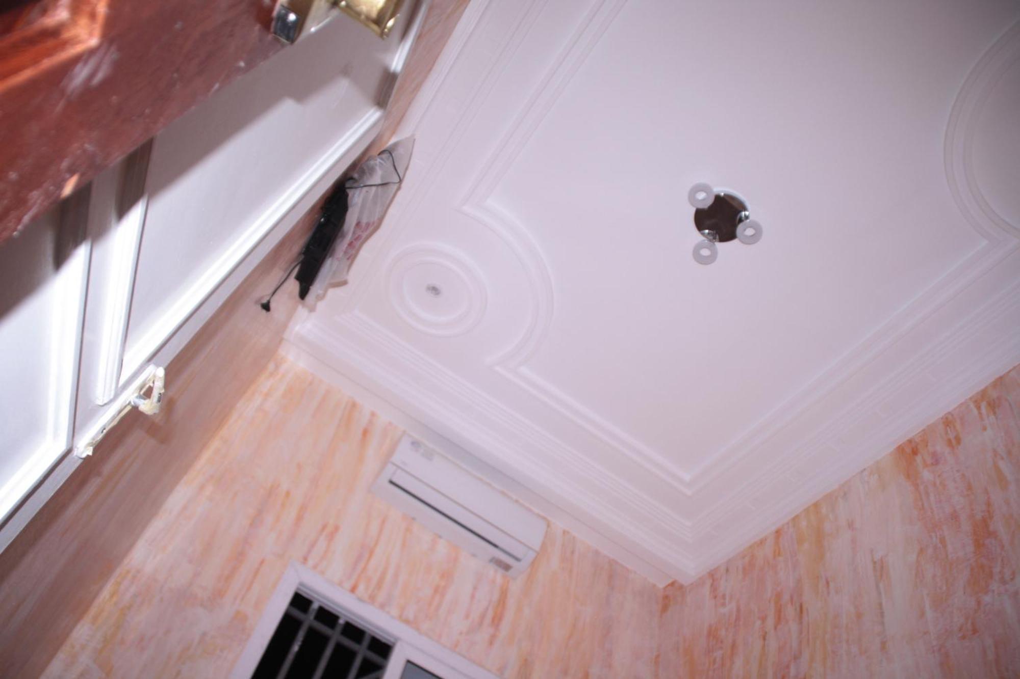Hotel-Le-Parisien Brazzaville Esterno foto