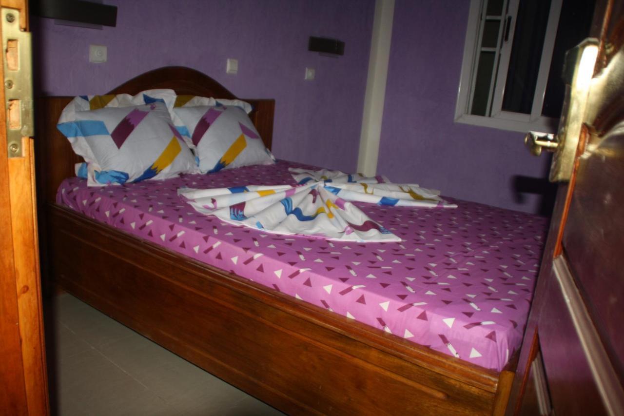 Hotel-Le-Parisien Brazzaville Esterno foto